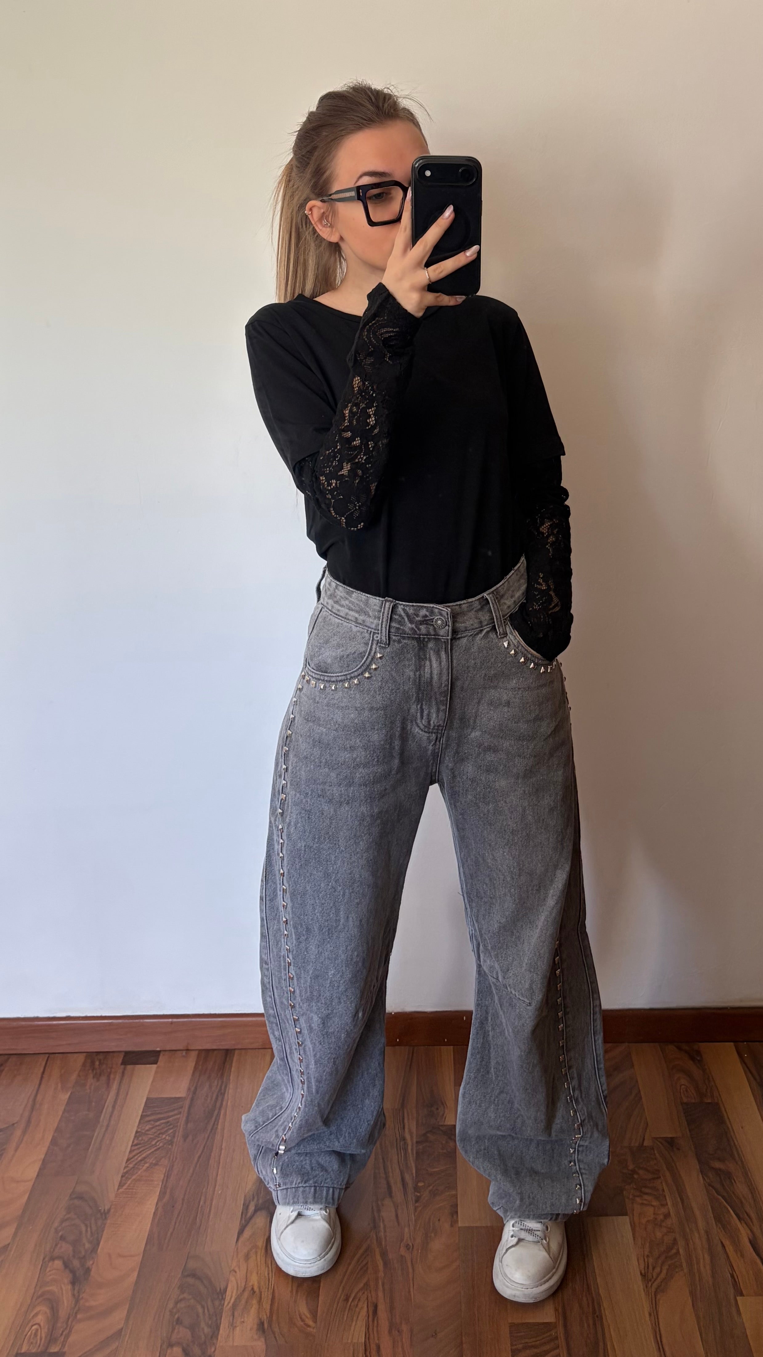 Maglia Lace Chic nera